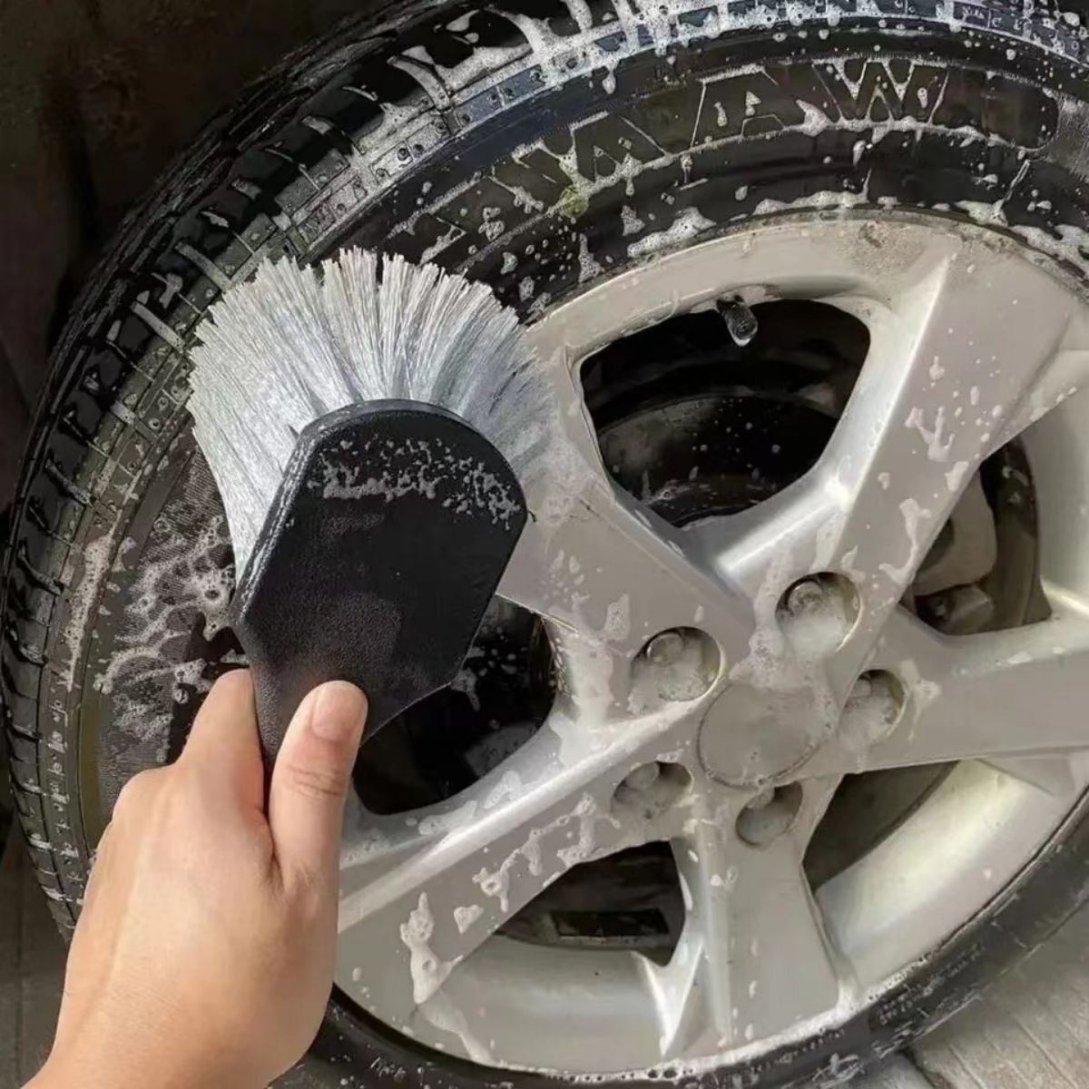 Car Wheel Cleaning Brush Detai - مراجعة Detailing Brush Set وسعره