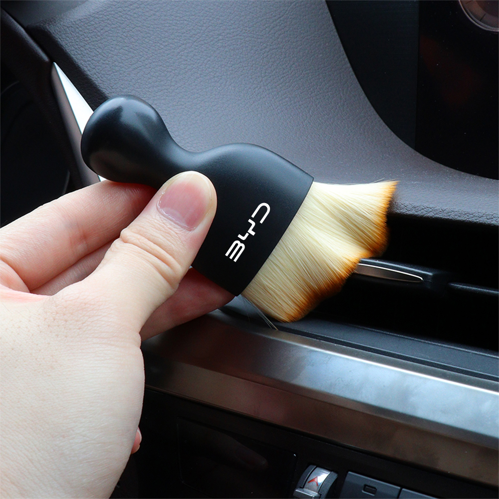 Car Air Vent Cleaning Soft Bru - مراجعة Interior Detailing Kit وسعره