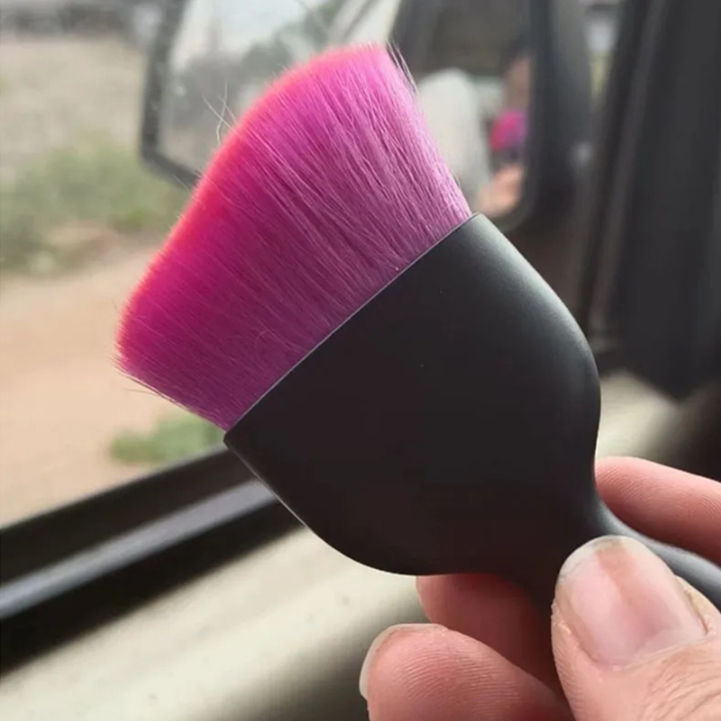 Car Vent Purple Cleaning Soft  - مراجعة Interior Detailing Kit وسعره